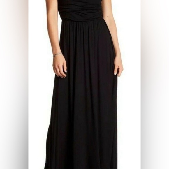 West Kei Classic Black Strapless Dress - Picture 3 of 9